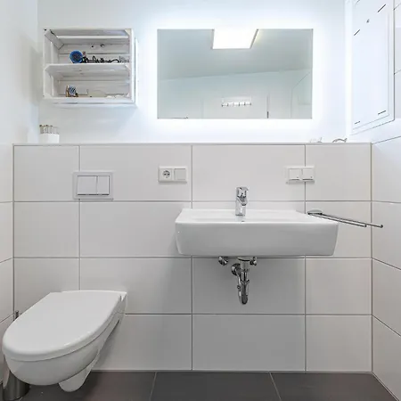 Lägenhet Awesome In Ostseeolpenitz With Sauna